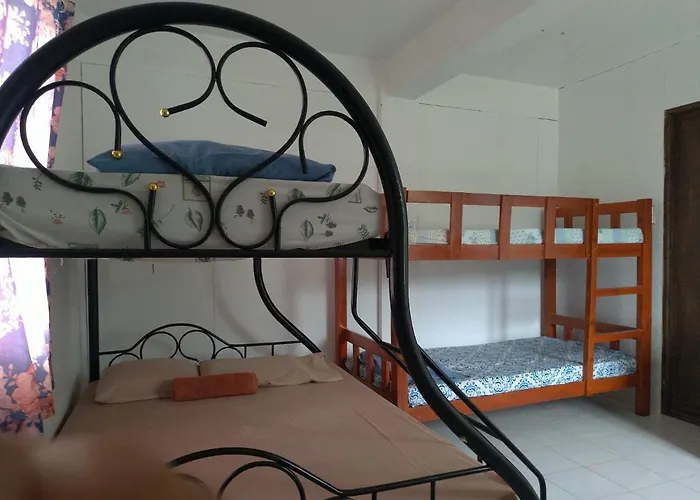 Rb Baruiz "Hideaway" Inn - Cebu South